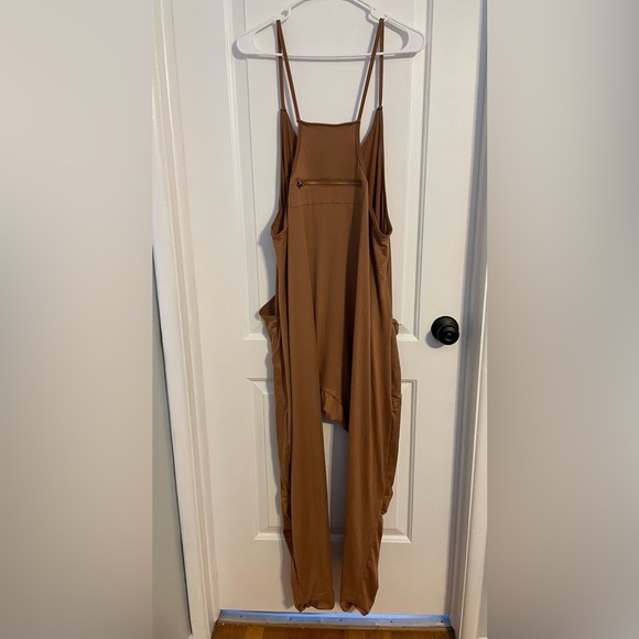 Camel Jumpsuit - Picture 3 of 5